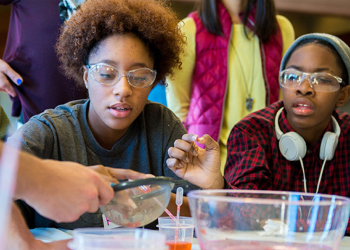 students in the lab