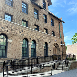 2335 Sheridan exterior