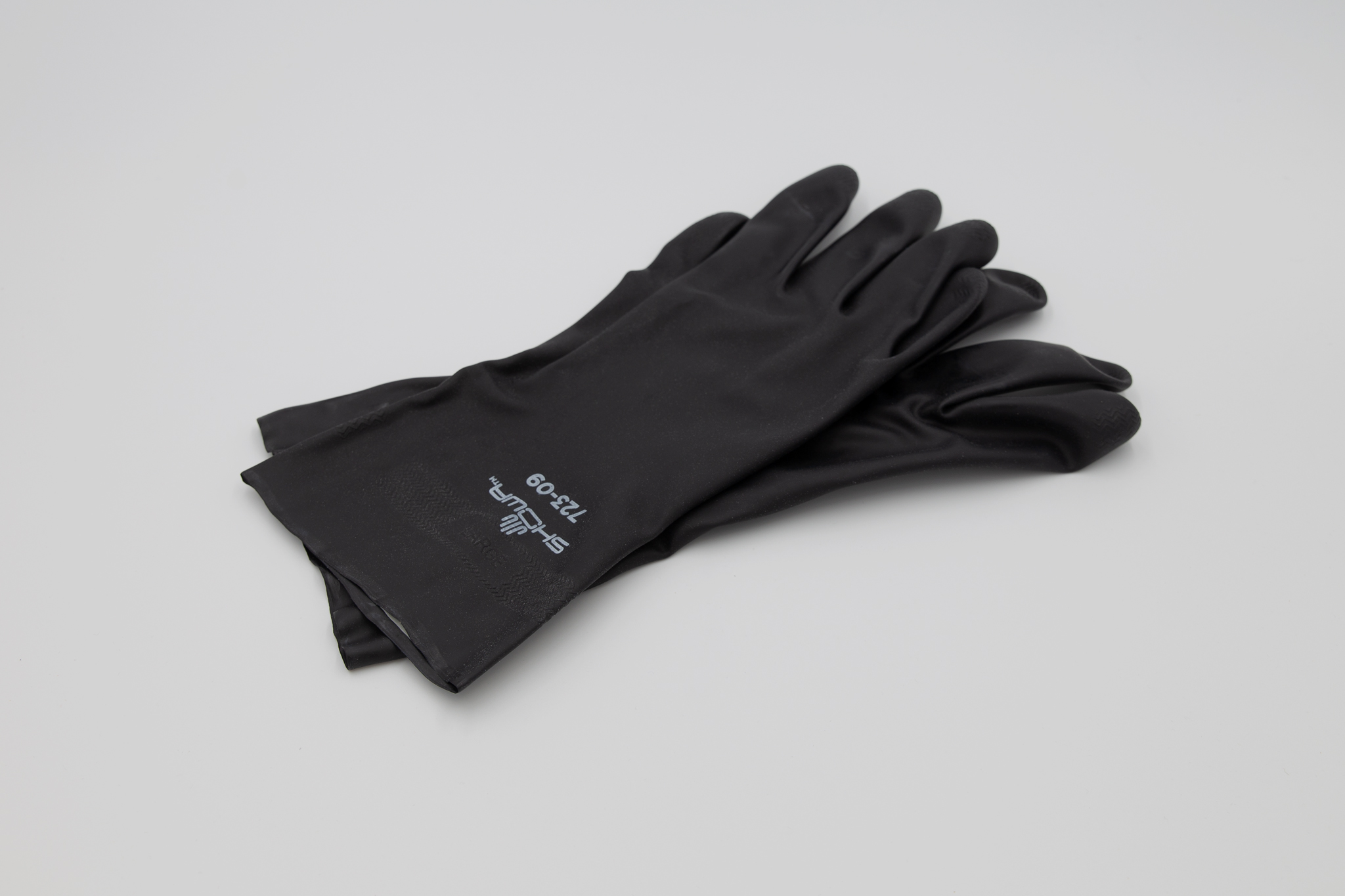 Black neoprene gloves