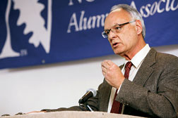 History professor Timothy Breen discusses the American Revolution at the NAA